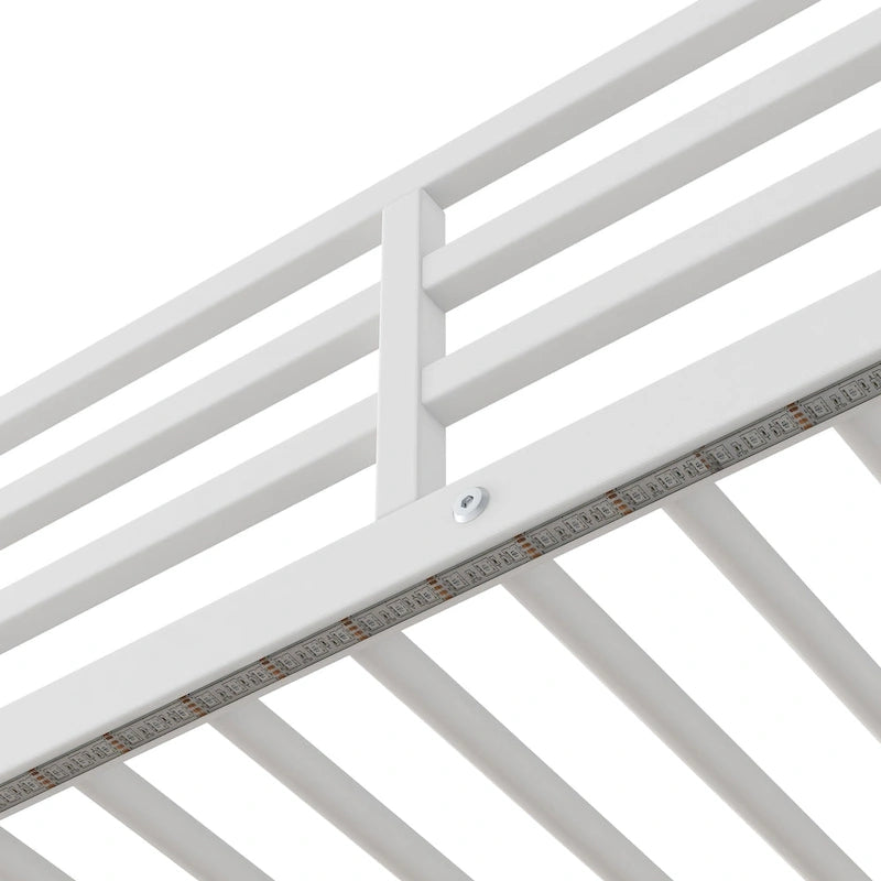 Lit mezzanine double en métal et bois avec bureau et étagères, deux tiroirs intégrés, lumière LED et station de recharge USB