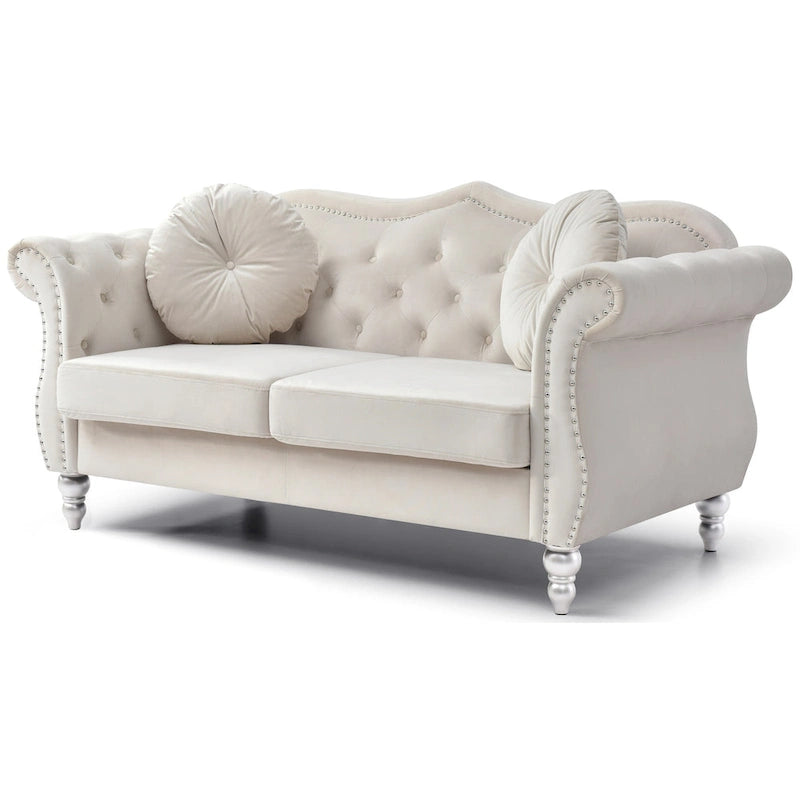 Causeuse en velours de 173 cm (coussins décoratifs inclus) — 173 cm (L) x 89 cm (l) x 86 cm (H)