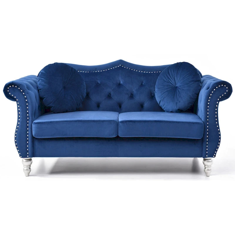 Causeuse en velours de 173 cm (coussins décoratifs inclus) — 173 cm (L) x 89 cm (l) x 86 cm (H)