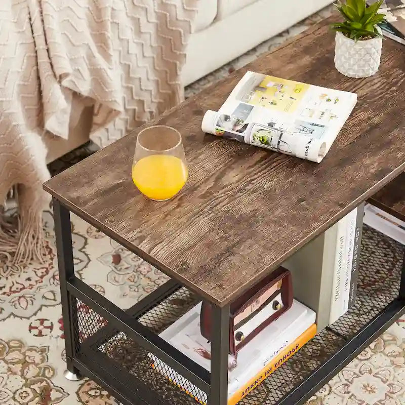 Meuble TV — Meuble TV/console multimédia de style industriel avec espace de rangement et étagères grillagées — Convient au salon ou à la chambre — Marron