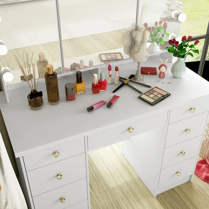Coiffeuse 3 miroirs élégante avec 9 tiroirs de rangement